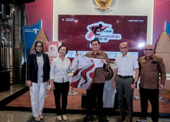 Kementerian Pariwisata dan Ekonomi Kreatif/Badan Pariwisata dan Ekonomi Kreatif (Kemenparekraf/Baparekraf) memberikan dukungan penuh terhadap pelaksanaan "Charity Run: Education for All by ITB '79"