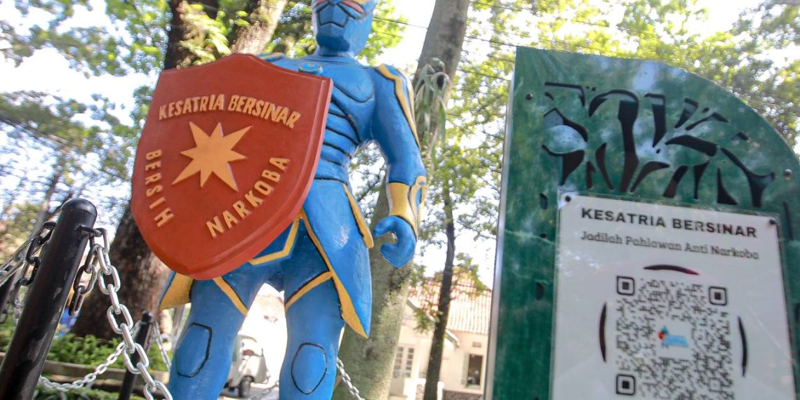 Kesatria Bersinar Diluncurkan di Taman Super Hero Bandung untuk Lawan Narkoba