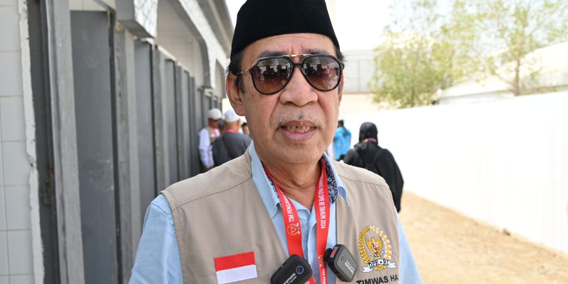 Ketua Komisi VIII DPR RI Ashabul Kahfi dan Anggota Komisi III DPR RI Arteria Dahlan memberikan klarifikasi terkait kabar penangkapan terhadap mereka berdua oleh polisi Arab Saudi (Askar) karena dugaan penggunaan visa ilegal. Ashabul Kahfi menegaskan bahwa tidak ada penangkapan atau penahanan terhadap dirinya.