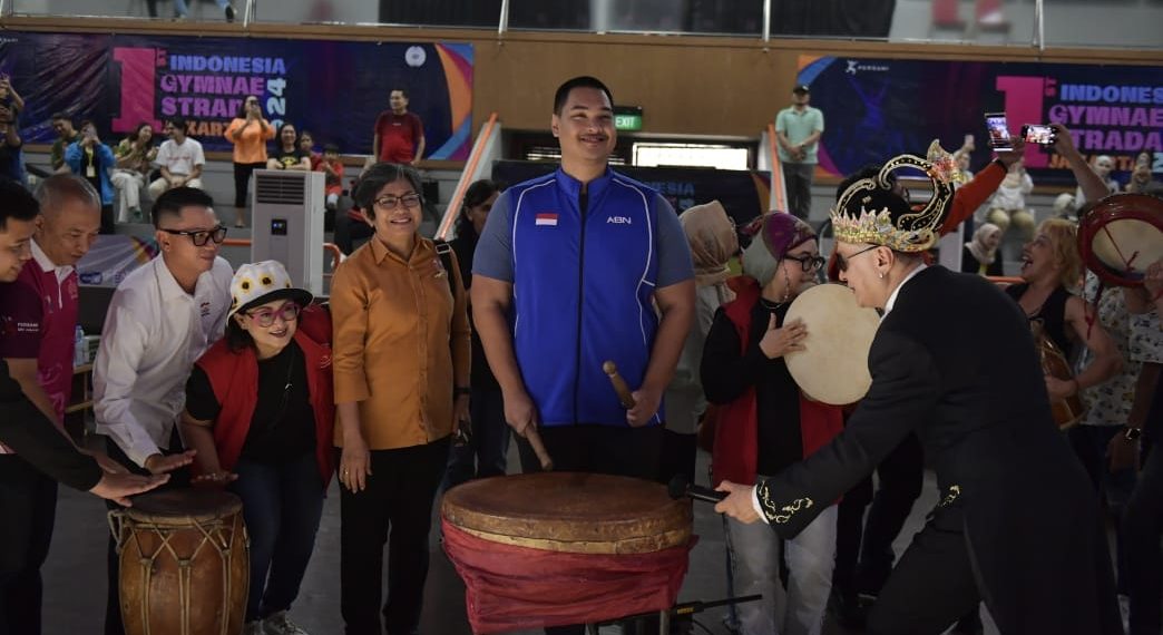 Menteri Pemuda dan Olahraga Republik Indonesia (Menpora RI) Dito Ariotedjo, secara resmi membuka Kejuaraan Gymnastics bertajuk '1st Indonesia Gymnaestrada Festival 2024 di Hall A, GOR Soemantri Brodjonegoro, Kuningan, Jakarta, Sabtu (15/6) pagi.(foto:bagus/kemenpora.go.id)