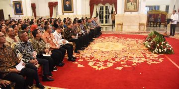 Presiden Joko Widodo (Jokowi) Memberikan Sambutan dan Membuka Rakornas Pengendalian Inflasi 2024 dan TPID Award di Istana Negara, Jakarta, Jumat (14/06/2024). (Foto: Humas Setkab/Rahmat)
