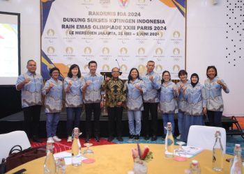 Mewakili Menpora Dito Ariotedjo, Staf Ahli Bidang Hukum Olahraga Samsudin membuka Rapat Koordinasi Teknis (Rakornis) Indonesia Olympian Association (IOA) 2024 di Le Meredien Hotel Jakarta, Jumat (31/5).(foto:herry/kemenpora.go.id)