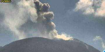 emantauan Pusat Vulkanologi dan Mitigasi Bencana Geologi (PVMBG) Badan Geologi Kementerian Energi dan Sumber Daya Mineral (ESDM) menunjukkan aktivitas vulkanik Gunungapi Ili Lewotolok menunjukkan penurunan.