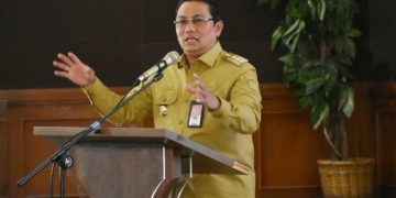 Pj Bupati Sumedang Yudia Ramli membuka Kick Off Pendampingan UMKM Naik Kelas Tahun 2024 di Aula Tampomas, Selasa (4/6/2024)