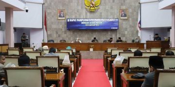 Realisasi pendapatan daerah Kabupaten Garut tahun 2023 mencapai 98,30%, kata Pj Bupati Barnas Adjidin