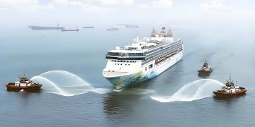 Pelindo sukses layani kunjungan perdana kapal pesiar mewah di Pelabuhan Tanjung Priok Jakarta Minggu (16/6/2024). Kapal pesiar itu milik perusahaan internasional Resorts World Cruises.