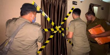 Satuan Polisi Pamong Praja (Satpol PP) Kota Bandung melakukan tindakan terhadap empat panti pijat dan sebuah toko minuman keras yang diduga melanggar Peraturan Daerah (Perda) Kota Bandung.