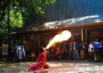 Bandung Arts Festival di Sanggar Olah Seni Babakan Siliwangi Bandung, 19-21 Juli 2024. hadirkan seniman mancanegara.