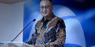 Direktur Jenderal Aplikasi Informatika Kementerian Komunikasi dan Informatika Semuel Abrijani Pangerapan telah menyampaikan pengunduran diri secara resmi sebagai Pejabat Tinggi Madya Kementerian Komunikasi dan Informatika melalui keterangan resmi.