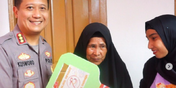 Polresta Bandung resmikan bantuan perombakan rutihalu dan sumur bor di kawasan Ciparay, Kabupaten Bandung, Jawa Barat, Selasa, 2 Juli 2024.