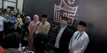 Menteri Pariwisata dan Ekonomi Kreatif, Sandiaga Salahuddin Uno, menghadiri acara peluncuran "Road to WIES (World Islamic Entrepreneurship Summit) 2025" yang berlangsung di Masjid Raya Syekh Ahmad Khatib Al Minangkabawi, Padang, Sumatra Barat.