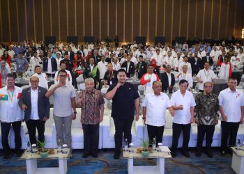 Menteri Pemuda dan Olahraga (Menpora) RI Dito Ariotedjo menegaskan penyelenggaraan Pekan Olahraga Nasional (PON) ke-21 di Aceh dan Sumut harus sukses secara penyelenggaraan, prestasi, dan administrasi. Penegasan itu disampaikannya saat membuka Rapat Kerja Nasional (Rakernas) Komite Olahraga Nasional Indonesia (KONI) tahun 2024 di ballroom Hotel Pullman Podomoro City, Rabu (3/7) pagi.(foto:herry/kemenpora.go.id)