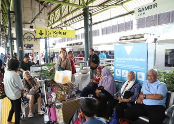 Perubahan jadwal kereta api berjalan mulai 1 Juli 2024, menurut siaran pers PT Kereta Api Indonesia (Persero).