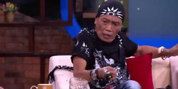 H. Kabul Basuki lebih dikenal dengan nama panggung Tessy lahir 15 Juni 1942. Merupakan pelawak, aktor, dan mantan tentara Indonesia. Tessy merupakan anggota grup Srimulat.