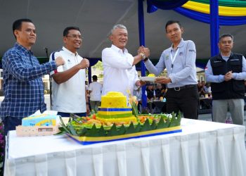 Bulan Bakti Gotong Royong Kota Bandung dorong pelopor pembangunan, ujar Penjabat Wali Kota Bandung, Bambang Tirtoyuliono.(FOTO: Humas Kota Bandung)