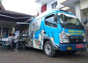 Mobil Layanan Desain Kemasan (MOYAN) u