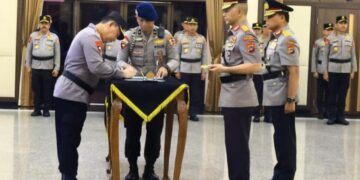 Kapolri Jenderal Listyo Sigit Prabowo pimpin sertijab Kadiv Propam, Kapolda, dan kenaikan pangkat.(Foto:Istimewa)