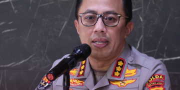 Kabid Humas Polda Metro Jaya Kombes. Pol. Ade Ary Syam melakukan jumpa pers di kantornya, Senin (15/7/24).