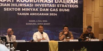 Investasi harus inklusif artinya berdampak langsung kepada masyarakat berupa pengentasan pengangguran dan kemiskinan, kata Sekretaris Daerah Provinsi Jawa Barat Herman Suryatman.