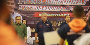 Penjabat Wali Kota Bandung, Bambang Tirtoyuliono apresiasi kejuaraan Tarung Derajat Pengcab Kodrat Kota Bandung Cup 2024 Kategori Pelajar.