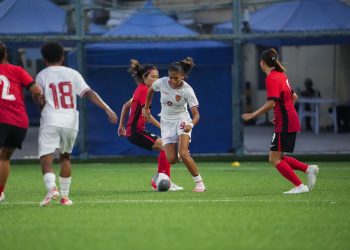 Tim nasional wanita Indonesia terus menunjukkan perkembangan setelah menjalani laga uji coba internasional melawan Hong Kong, Kamis (11/7) di Stadion Hong Kong Football Club, sore hari.