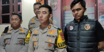 Kapolres Cianjur, AKBP Rohman Yongki Dilatha, memberikan keterangan pers pasca dua ormas bentrok di Cianjur.(Foto:Istimewa).