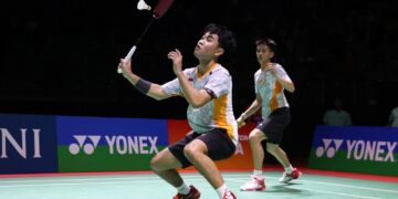 Pasangan ganda putra Raymond Indra dan Patra Harapan Rindorindo berhasil melangkah ke babak final turnamen bulu tangkis WONDR by BNI Indonesia International Challenge 2024 yang digelar di GOR Remaja Pekanbaru, Riau.