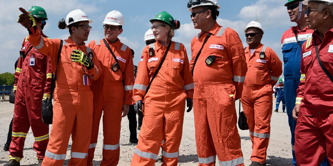 Menteri ESDM Resmikan Produksi Minyak Perdana Proyek Banyu Urip Infill Clastic