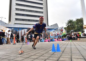 PlayOn Mini 4WD Indonesia menjadi salah satu komunitas yang hadir dalam kegiatan Pesta Prestasi Kemenpora. Komunitas ini menjadi inspirasi, dari hobi bisa mencetak prestasi yaitu mencetak rekor Museum Rekor Indonesia atau MURI.(foto:andre/kemenpora.go.id)