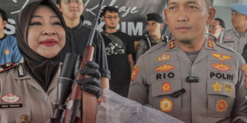 Kapolres Bogor AKBP Rio Wahyu Anggoro bersama jajaran menggelar konferensi pers terkait kasus penembakan dan kepemilikan senpi ilegal.