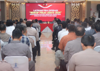 Polres Garut Polda Jabar menggelar Latihan Pra Operasi (Latpraops) Mantap Praja Lodaya 2024 di Aula Mumun Surahman, Mapolres Garut, pada hari Senin (19/08/2024). (FOTO: Istimewa)