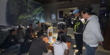 Razia pengunjung tempat hiburan malam yang digelar Satresnarkoba Polres Cianjur.(Foto:Istimewa).