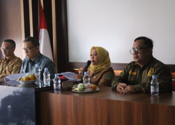 Diskopdagperin dan BPSK jalin kerja sama untuk memperkuat perlindungan konsumen di Kabupaten Kuningan.