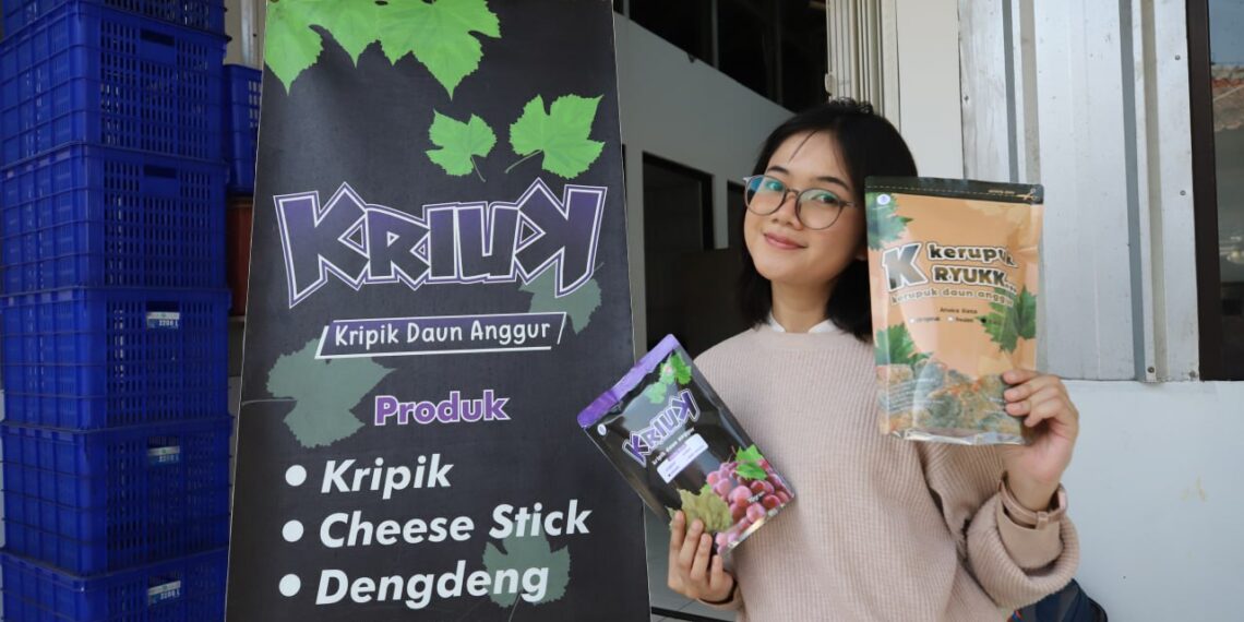 Keripik daun anggur