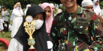 Aipda Gusmik mendirikan Pondok Pesantren Tahfidz Qur’an Daarul Gusmik Al-Hufadz dan Masjid Al-Bir Brigade Arsy di Kedung Halang, Bogor Utara, Kota Bogor.