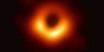 By Event Horizon Telescope, uploader cropped and converted TIF to JPG - This file has been extracted from another file, CC BY 4.0, https://commons.wikimedia.org/w/index.php?curid=77925953