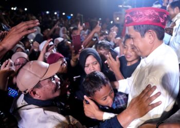 Cagub Jabar Dedi Mulyadi menyambangi warga Kota Depok. (Dok. Istimewa)