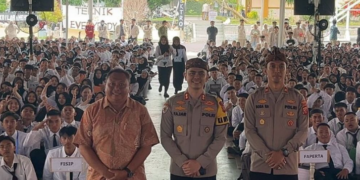 Kapolres Garut, AKBP Mochamad Fajar Gemilang mengadakan tatap muka dan memberikan materi kepada mahasiswa baru Universitas Garut (Uniga) pada Selasa, 24 September 2024.