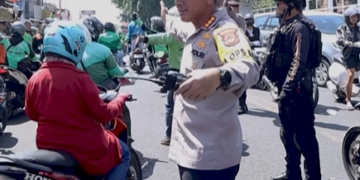 Kapolrestabes Bandung Mediasi Kesalahpahaman antara Driver Ojek Online dan Ojek Pangkalan di Pasir Impun Kota Bandung