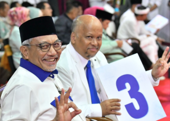 Pasangan calon gubernur Jabar Akhmad Syaikhu (kanan) dan calon wakil gubernur Jabar Ilham Habibie.(FOTO: Istimewa)