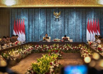 Presiden Joko Widodo (Jokowi) dan Wakil Presiden Ma’ruf Amin memimpin Sidang Kabinet Paripurna terakhir dari Kabinet Indonesia Maju di Istana Garuda, Ibu Kota Nusantara (IKN), Provinsi Kalimantan Timur, pada Jumat, 13 September 2024.