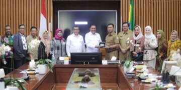 Rapat DPD RI, Pemkot Bandung, dan stakeholder