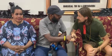 FOOT: Satgas Damai Cartenz