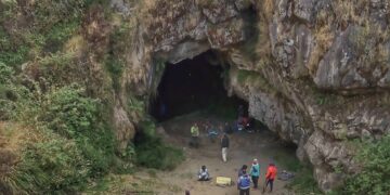 Goa Walet Gunung Ciremai.