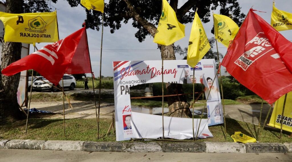 Ilustrasi Baliho Petahana (foto: x.com)