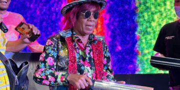 Ilustrasi Pak Tarno Sulap. (foto: urbansneakersociety)