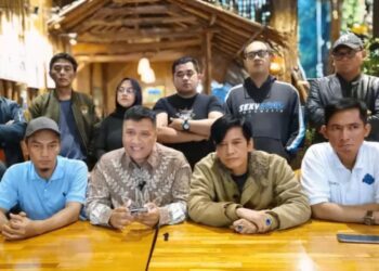 Pernyataan sikap pemeran 'Bos Edi' Preman Pensiun, Ivan Rivki Kabira, atas ancaman pembunuhan di media sosial.(Foto:Istimewa).