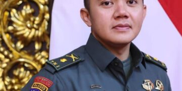 Presiden melantik Teddy Indra Wijaya sebagai Sekretaris Kabinet, berdasarkan Keputusan Presiden Nomor 143/P Tahun 2024 tentang Pengangkatan Sekretaris Kabinet, yang ditetapkan tanggal 20 Oktober 2024.(FOTO: Wikipedia)