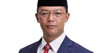 Menteri Luar Negeri Sugiono