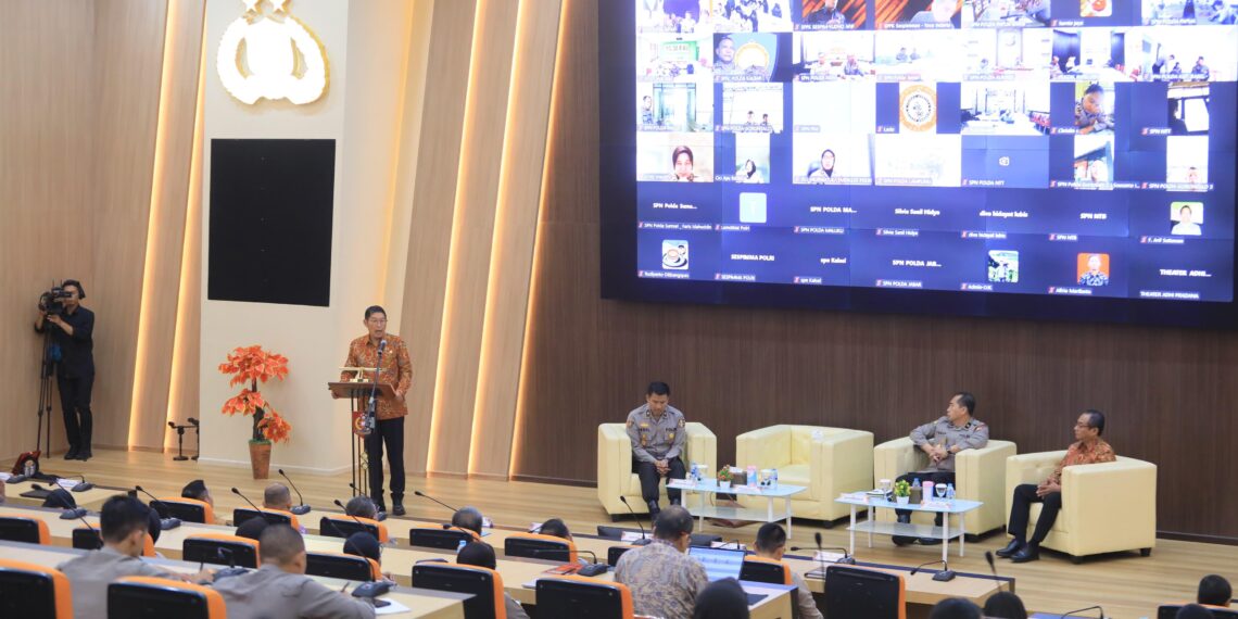 OJK Gelar Capital Market Goes to Office untuk Tingkatkan Literasi Pasar Modal di Kalangan POLRI.(FOTO: Humas OJK)